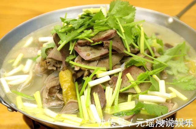 锅仔|大厨教你最省事的羊杂锅仔做法,热气腾腾不腥不膻!能当火锅吃