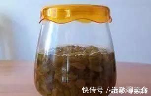 醋泡葡萄干|把葡萄干煮水喝,喝上7天,扫光你体内肝脏80毒素,还抗癌