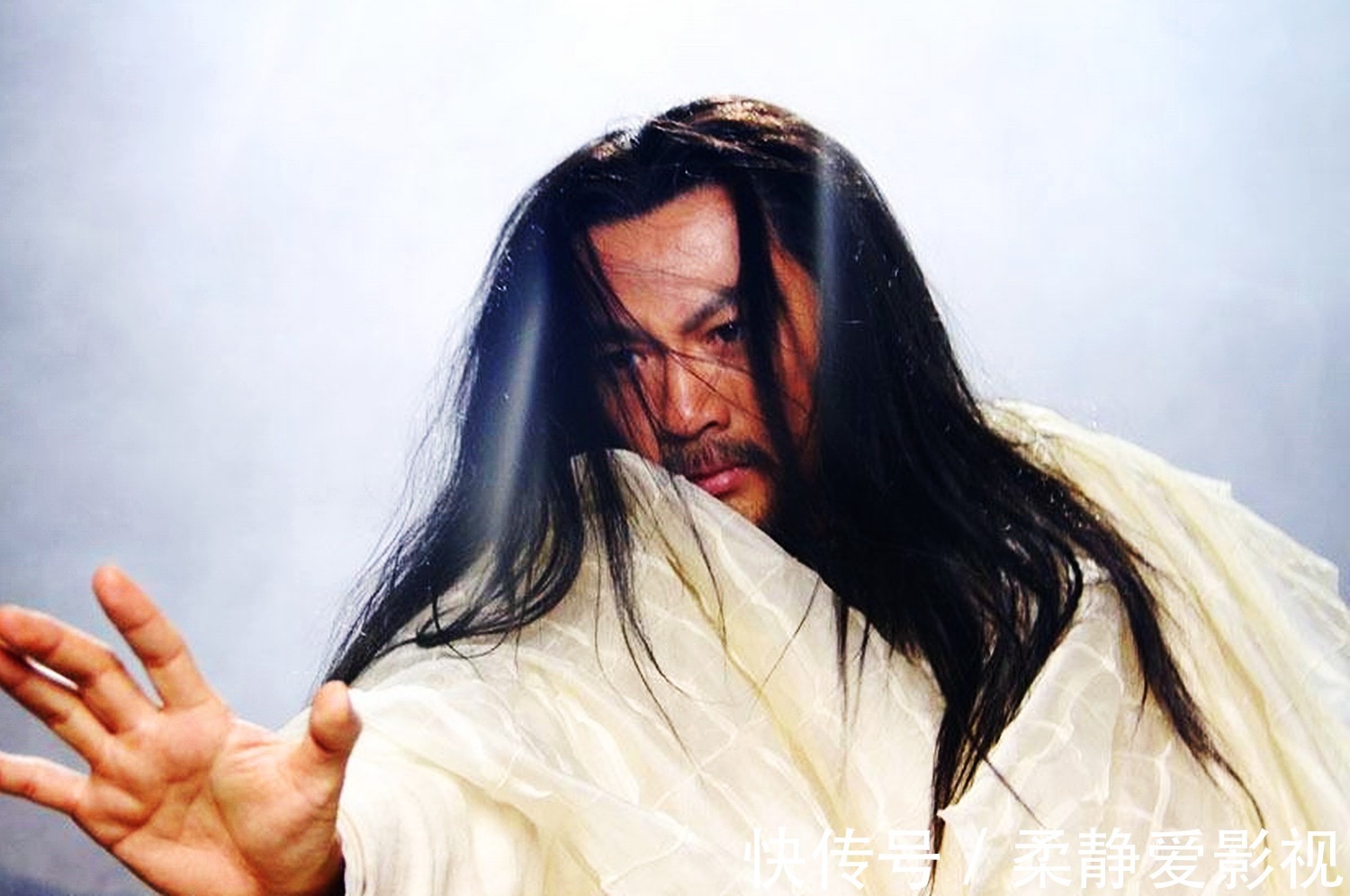 李秋水|天龙八部后期,虚竹究竟活了多少岁,为何倚天中还有他的影子?