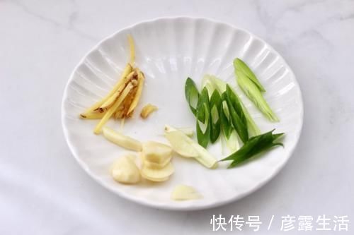肉丝|酸甜不辣的经典川菜，简单几步就能超下饭，隔两天就要吃一回