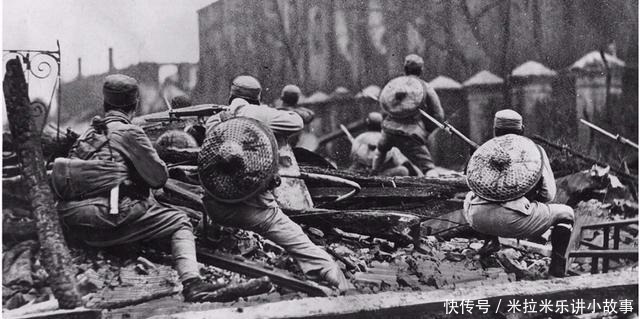 抚养|谢晋元身后事妻子抚养4个孩子,解放后陈毅照顾安排工作