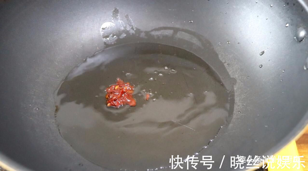 鸭血好吃却腥味太重教你做麻辣鸭血,麻辣开胃又下饭