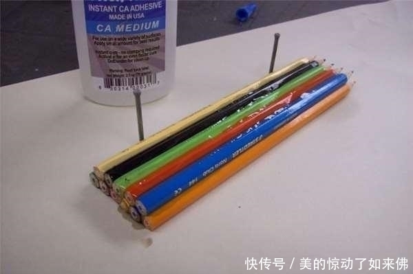 anna&看着这些彩色铅笔固定在车床上,下一秒打造出的东西让人不敢眨眼