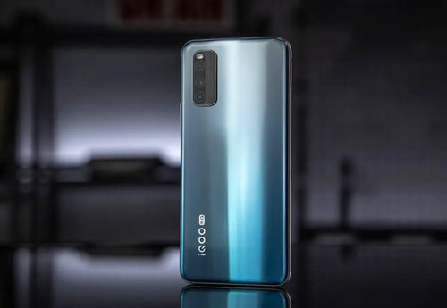 纠结|硬杠红米Note9Pro？iQOO Z1跌至1575，对比之后纠结了！