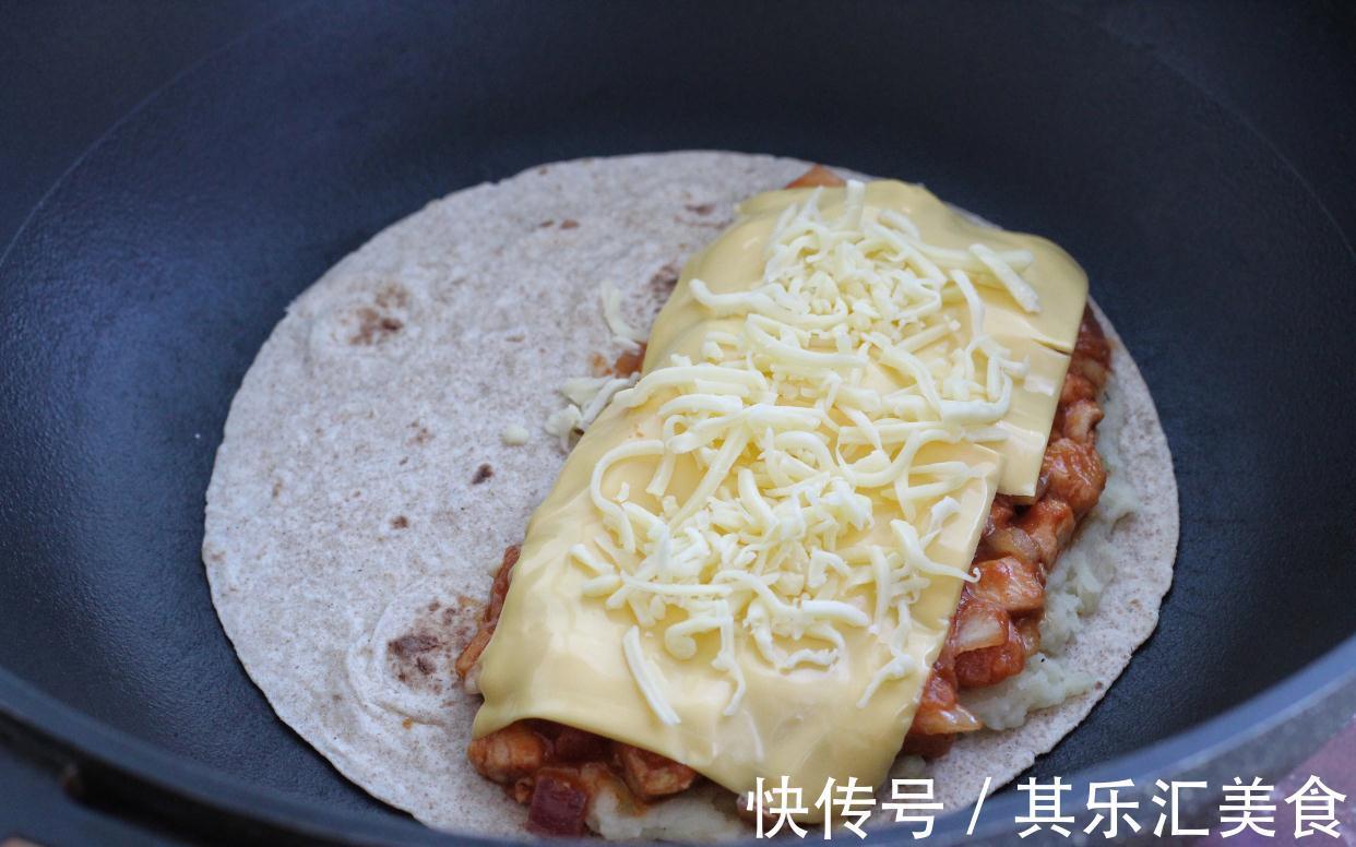 吃一次就上瘾的早餐饼,口感浓郁巨爆浆,做法简单厨房小白也能会