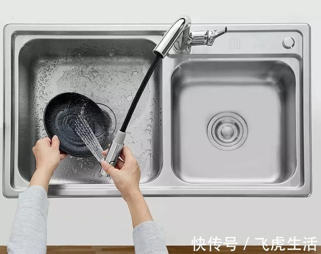 石英石|厨房水槽做双槽被吐槽惨了！单槽还是双槽？到底应该怎么选