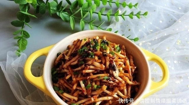季节替换，这野菜别错过！简单一拌，开胃爽口，清火杀菌轻松入夏
