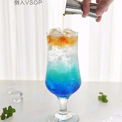 蓝柑糖浆|沙滩鸡尾酒