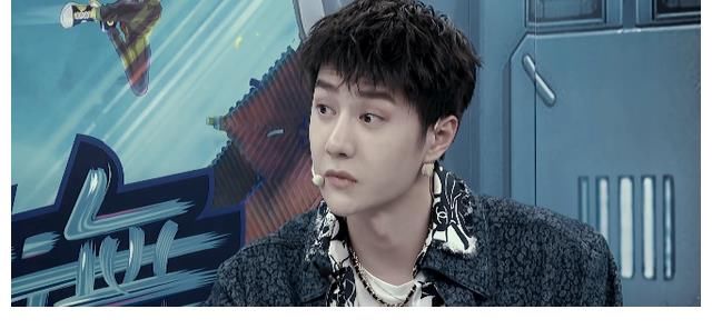 大華|韓庚主動(dòng)放棄尼爾森，王一博如愿以?xún)敚瑒椚A卻被連續(xù)挖墻腳