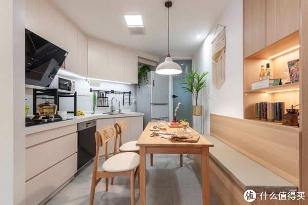 小空间|绝了！82㎡六口之家0杂物，还凭空多出两间房？！