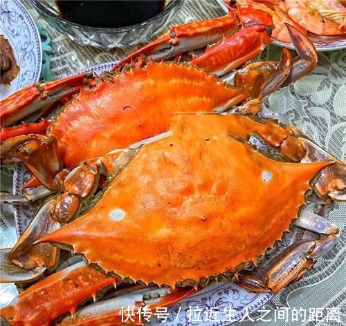 芋头排骨汤|周末在家下厨做拿手家常菜,一上桌孩子就抢光,给家人露了一手