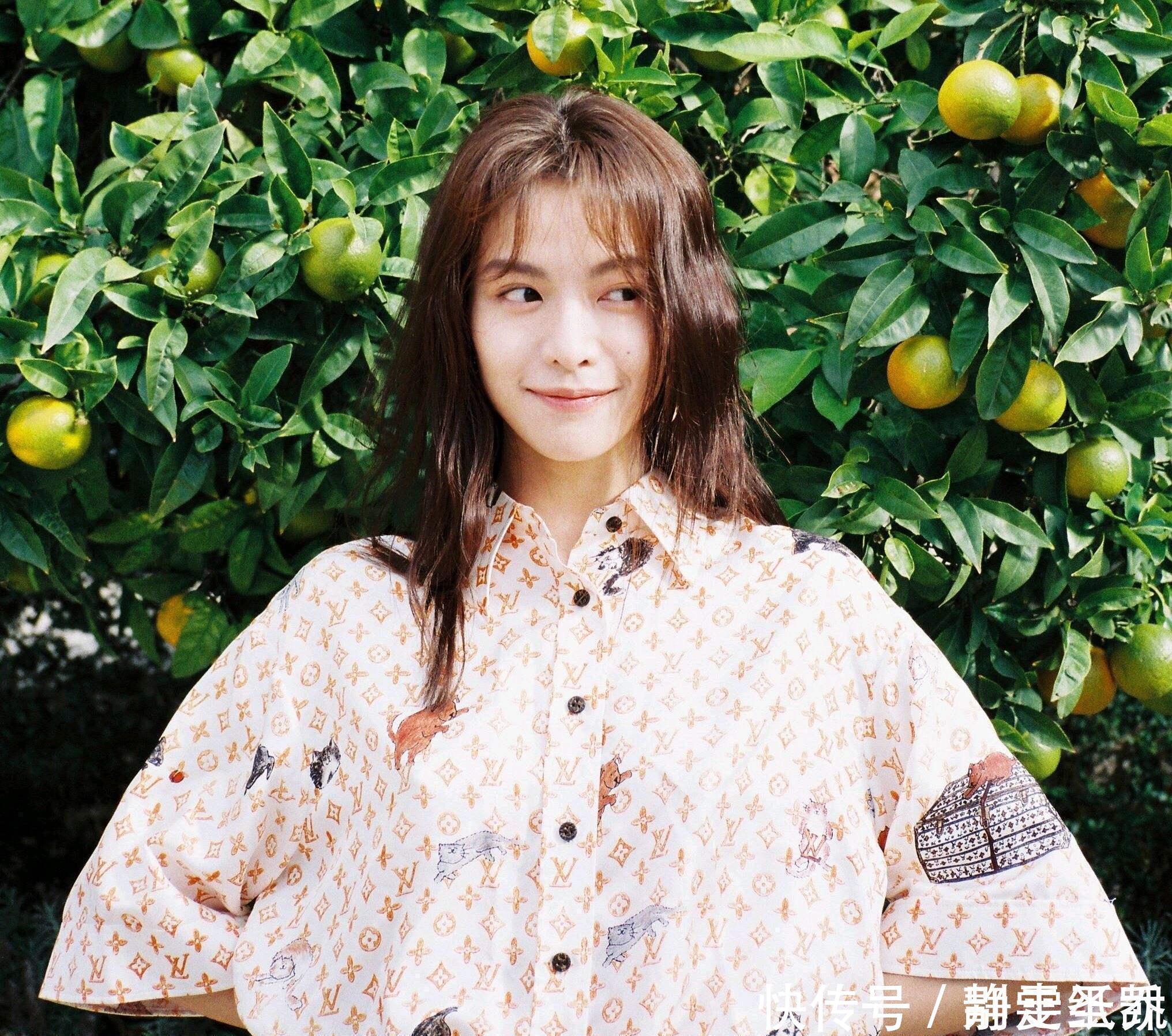 特征|脸上有这3处“特征”的女生，不太适合露额头，有刘海看着更女神