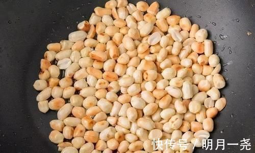 芝麻|这菜只要一块钱一斤,我家每年要吃五十斤,香甜软糯,常吃不便秘