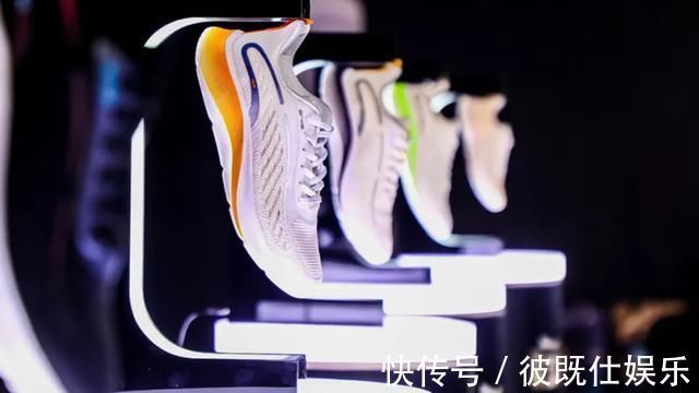 科技|国货再崛起,鸿星尔克也卖断货?最值得买的3款跑鞋,平价又好穿