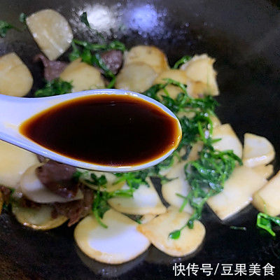 最适合冬天吃的炒饵块,美味又暖身