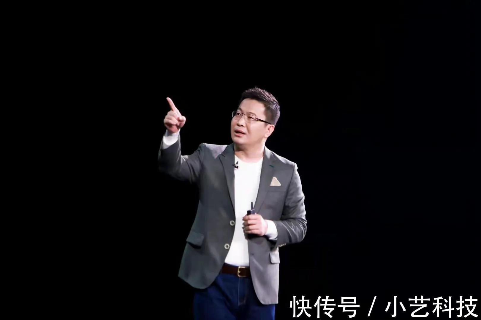 线下机|雷军开始发力，势必改变线下混乱局面，昔日的老师苹果，也应学习