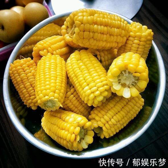禁忌|吃煮玉米有三个禁忌,尤其是第一个,很多人经常犯错误!