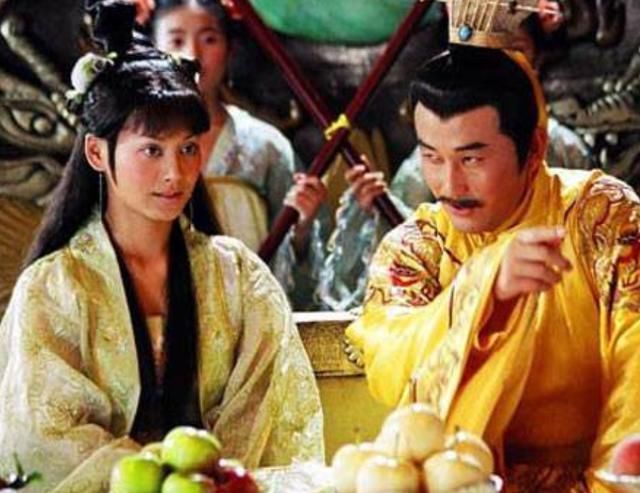 |不同版本“李元霸”,前4位都是来搞笑的,只有他才是真正的经典