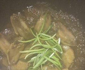 家常鸡肉菜谱之美味简单的鸡翅做法，酱油鸡翅，超下饭，吃不够