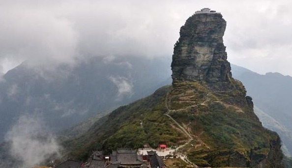 险峻|中国古代史上的建筑奇迹，建在山顶，工匠技术令人佩服！