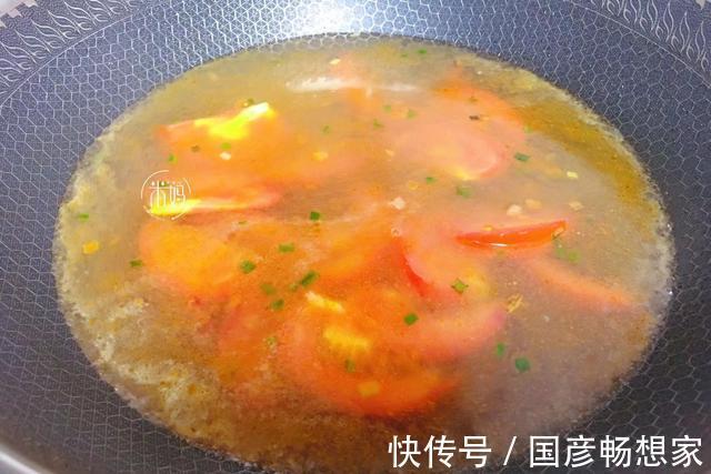 西红柿|秋天干燥最该喝这碗汤,清爽润燥又开胃,营养好吃还不长脂肪
