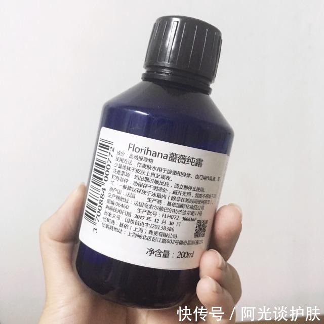 棕榈酸酯|油痘肌的十年护肤宝典!这五款护肤品好用不踩雷,油痘肌必备!