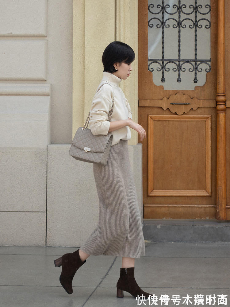 高领 冬天还是穿“毛衣”最百搭,选这4款搭配阔腿裤、半身裙,真高级