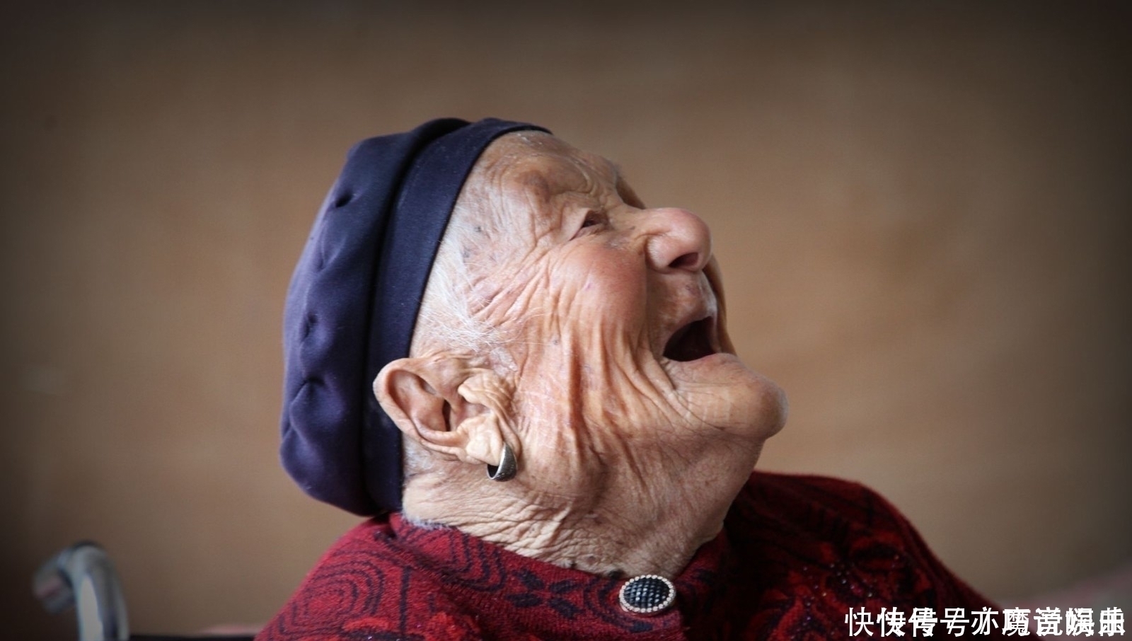 长寿|100岁夫妻长寿秘籍不吃面食,就做到“8字”,健康养生少生病