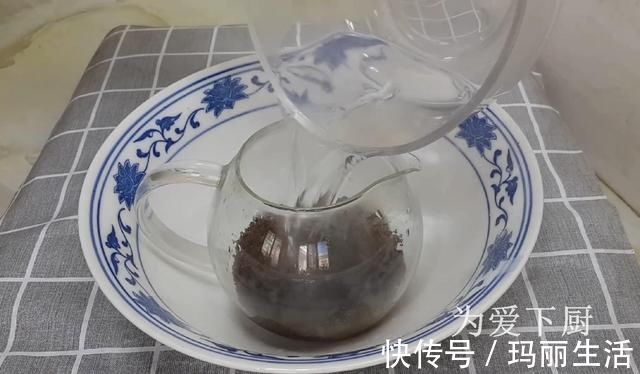 自制|自制麻花的做法,大厨教你详细步骤,香酥又掉渣,出锅孩子抢着吃