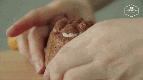 今天给大家带来一款用千层皮做的提拉米苏，新奇又好吃