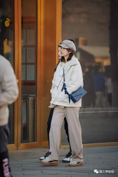 【路人甲街拍】1-21/冬季阔腿裤穿搭，藏肉保暖还时髦～