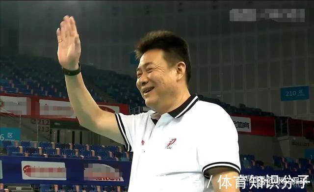 蔡斌|新一届国家女排集训提出了训练营模式,对蔡导来说有弊无利