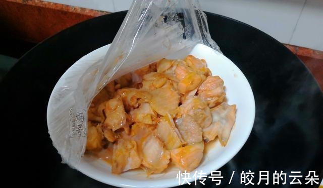 秋老虎闷热,全家迷恋这蒸菜,不爆炒不油炸,蒸一蒸10分钟就上桌!