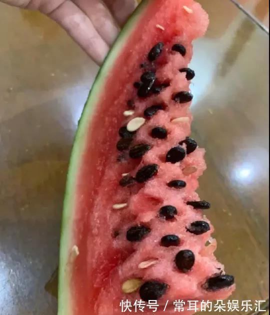 |搞笑图片:为什么我做的和别人不一样?