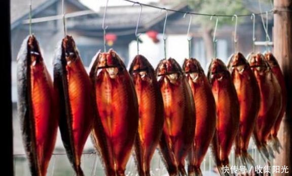 腌腊鱼,用哪种鱼最好80岁外婆教你方法,腊香浓郁,软嫩又筋道!