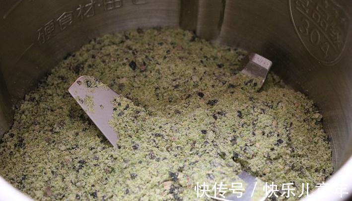 碱性食物|冬天要常吃黑豆,教你简单做法,做一次够吃半个月,随吃随取