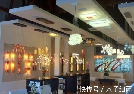 倒闭|为何商场中的高端商铺,即便无人问津也不会倒闭?内行人说出答案