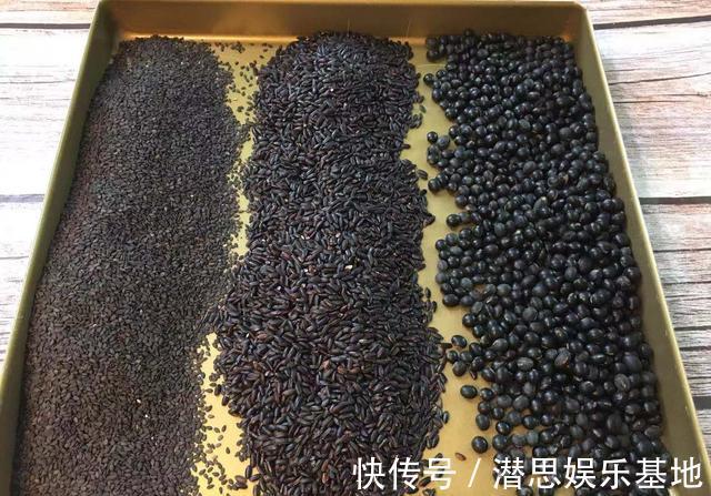 三黑粉|天冷了,多吃这“三黑”,不仅头发长得又浓又密,而且气色很好