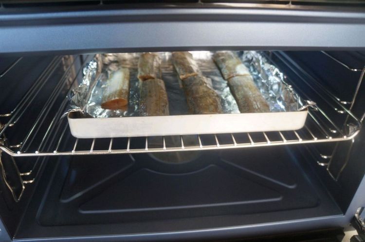 微波炉烤香的带鱼,不再有海腥的味道,却让味蕾品出蔚蓝与辽阔