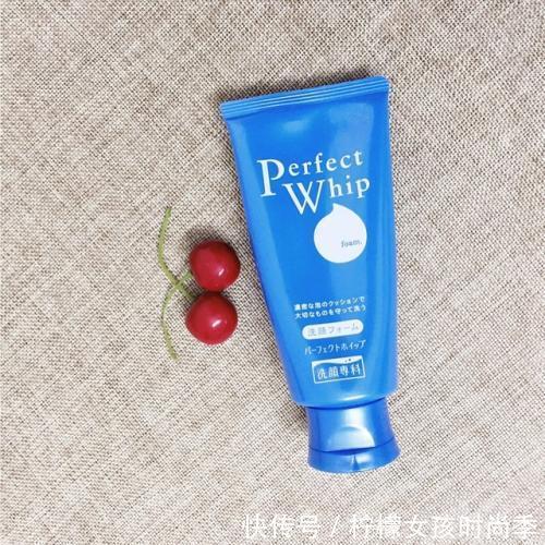 洗面奶|拒绝智商税!这3款洗面奶被列入“伤脸黑名单”,至今还有人在用