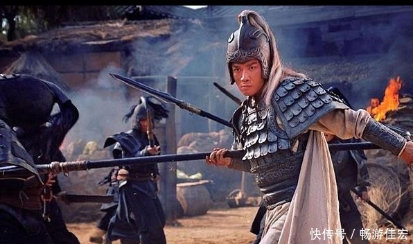 交手|曹操最喜爱的步将,与五虎将中的四位都有过交手,不相上下