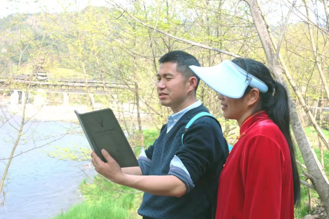 深山@原来他在这呢！曾红遍全国的畅销书作家，蹲在湖北深山里……