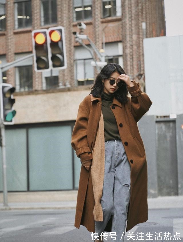 阔腿裤 大衣下面少穿裙子,现流行大衣+长裤,知性有气质,三木都爱了!