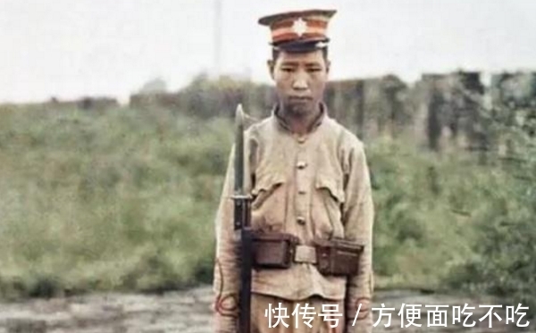 三寸金莲|100多年前, 一位法国人拍下“真实的大清”, 别再被电视剧”傻傻忽悠“了!