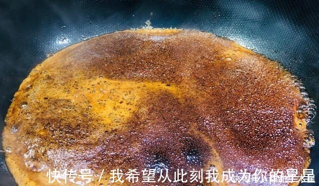 辣椒蒂|又到了腌辣椒的季节，教你酱腌辣椒的百年秘方，香辣又下饭！