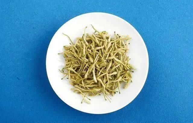 黄芪和它一起泡，清热解毒，还能预防衰老，适合夏季喝