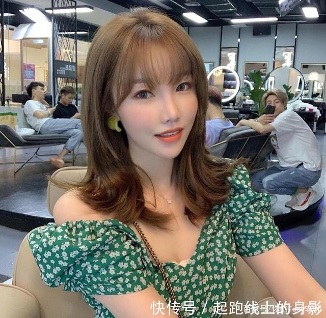 夏季最值得剪发型,这些发型简单又减龄