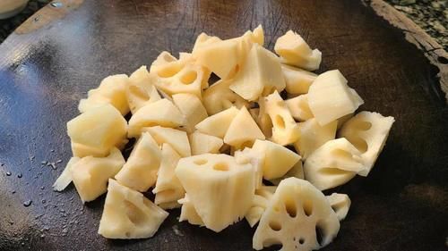 猪脚这样做太绝了！又香又软糯，超级下饭！