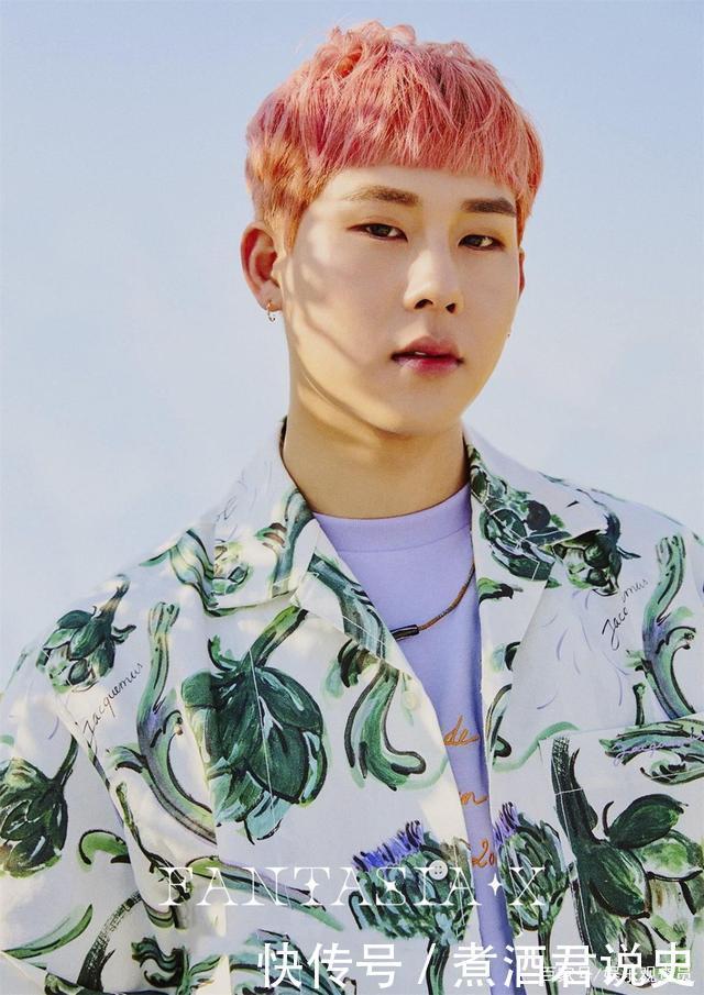 jimin|时尚杂志选出了，戴耳环很惊艳的男性偶像，BTS V的很少见