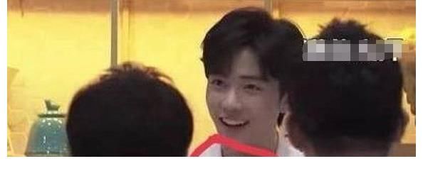 不法分子|《青春环游记》口碑翻车?肖战未公开物料遭泄露,杨迪无辜躺枪